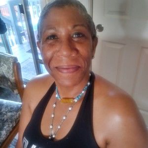 Meet your Posher, Vickie